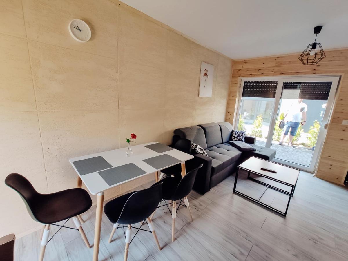 Domki Apartamentowe Dalia Sarbinowo Extérieur photo